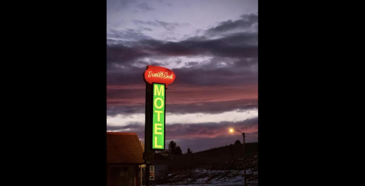 Trail'S End Motel Downtown Lewistown Esterno foto